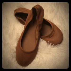 Lucky brand Emmie Flats tan brown 6 NEW